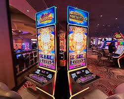 Slots ဂိမ်း mechanics Wild Scatter Free Spins ရှင်းလင်းချက်